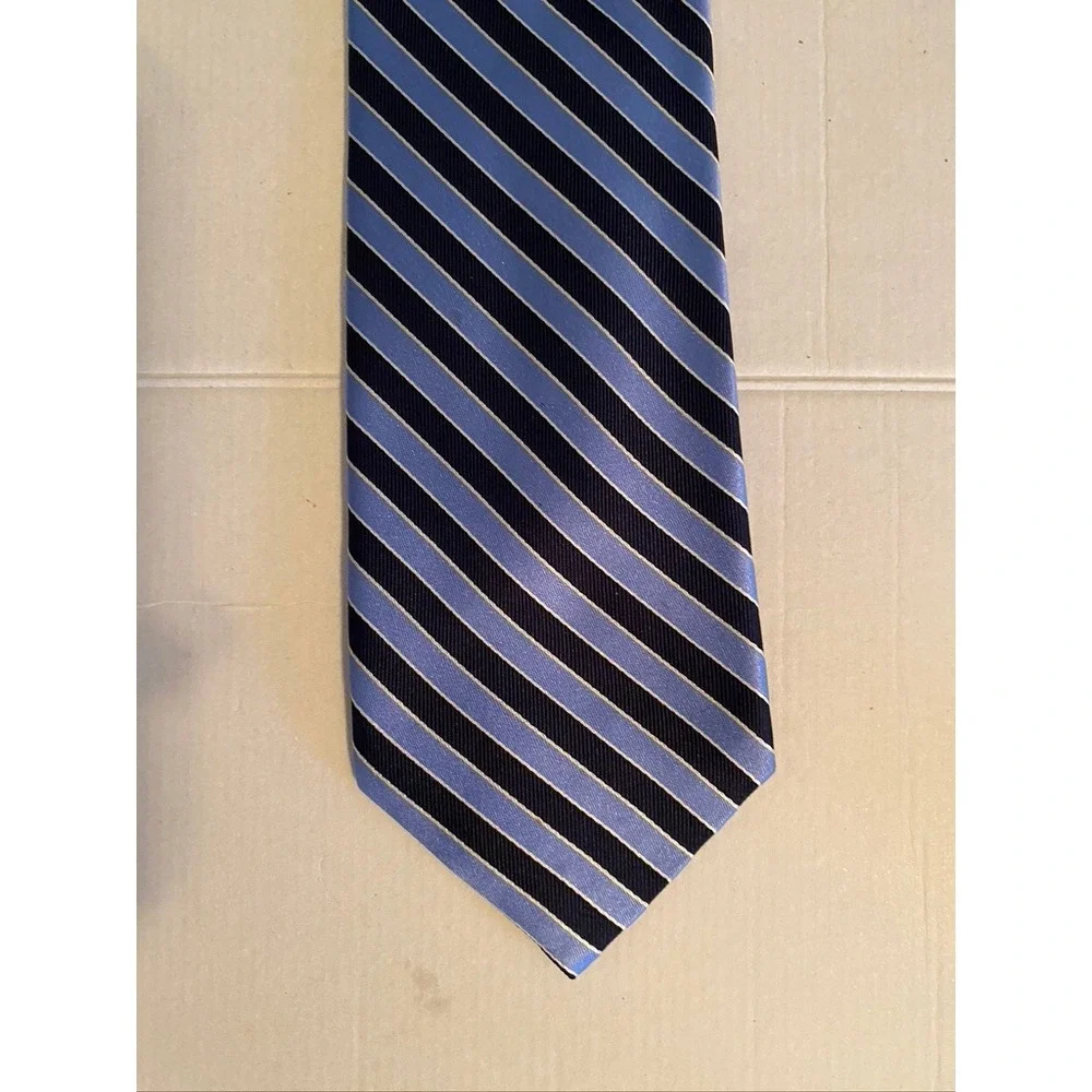 Nautica Mens Blue Navy Striped 100% Silk Necktie Classic Formal Business Tie